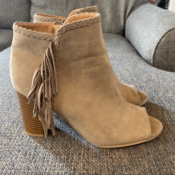 Shoes - Heeled Fringe Ankle Booties